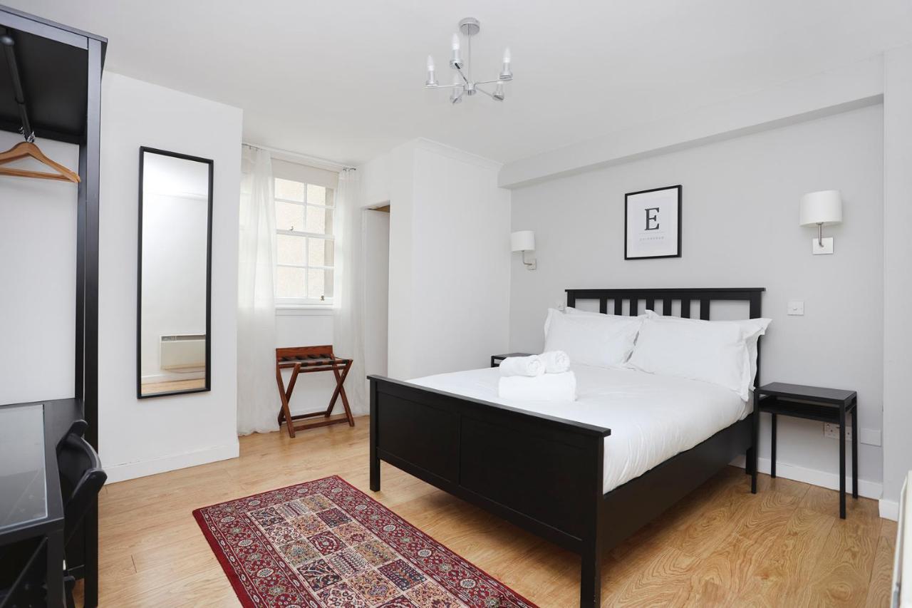 Joivy 1 Bed Flat, Heart Of Grassmarket Edimburgo Exterior foto